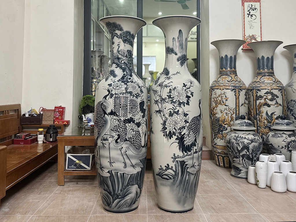 Lọ lộc bình Bát Tràng men chàm cổ Tùng Hạc Ngũ Phúc 1m6 4